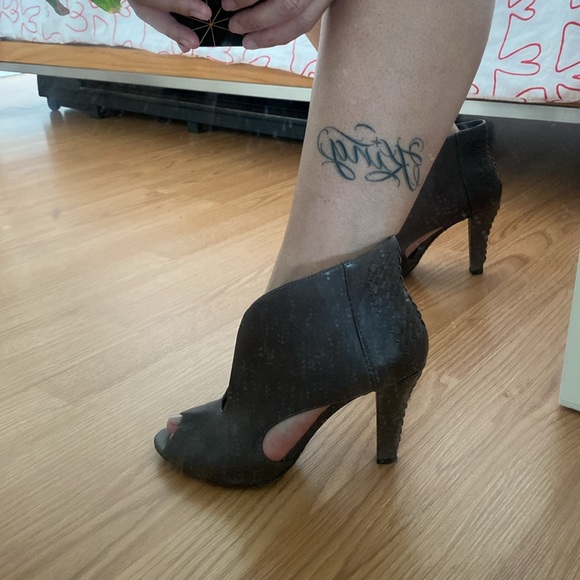 Elliott Lucca Alessandra Woven Cut-Out Leather Bootie - Picture 9 of 9